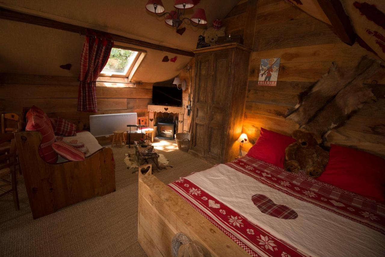 Gite "Le Refuge" Dans Un Domaine De 7Ha Au Calme Vimoutiers Екстер'єр фото