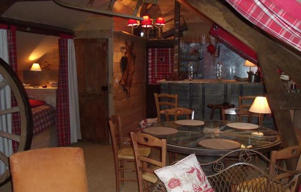 Gite "Le Refuge" Dans Un Domaine De 7Ha Au Calme Vimoutiers Екстер'єр фото